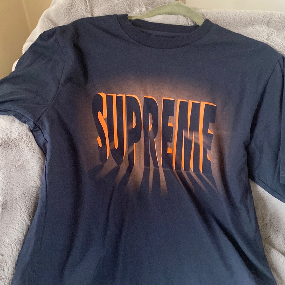 Supreme T-shirt